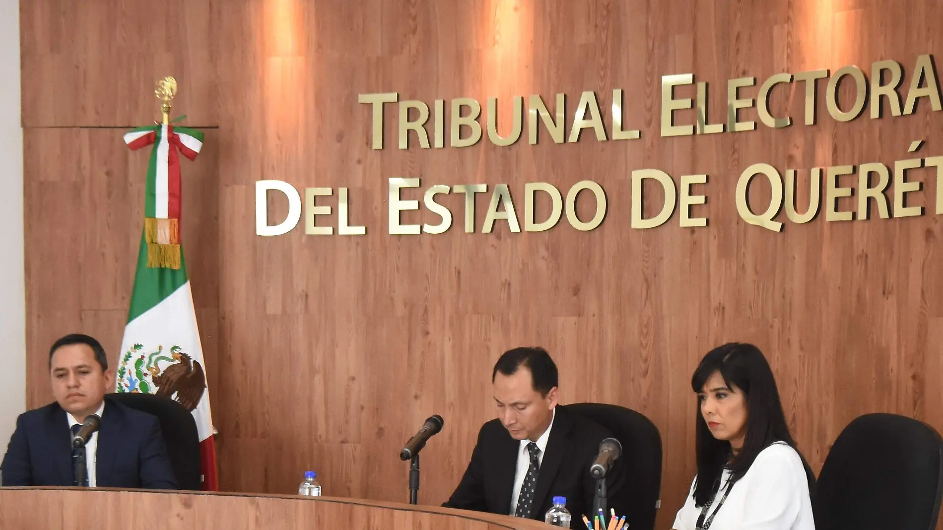 EL TRIBUNAL